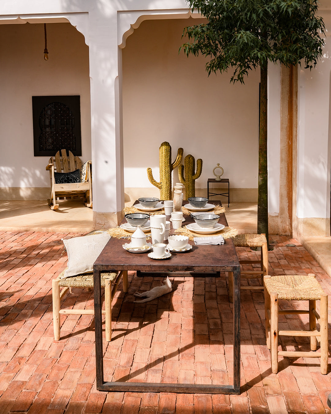 Tabouret bois et paille tressé